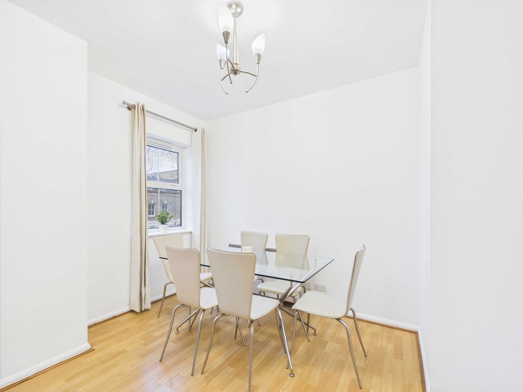 Property photo 2 of 13 Cam03741G0-Pr0148-Still009