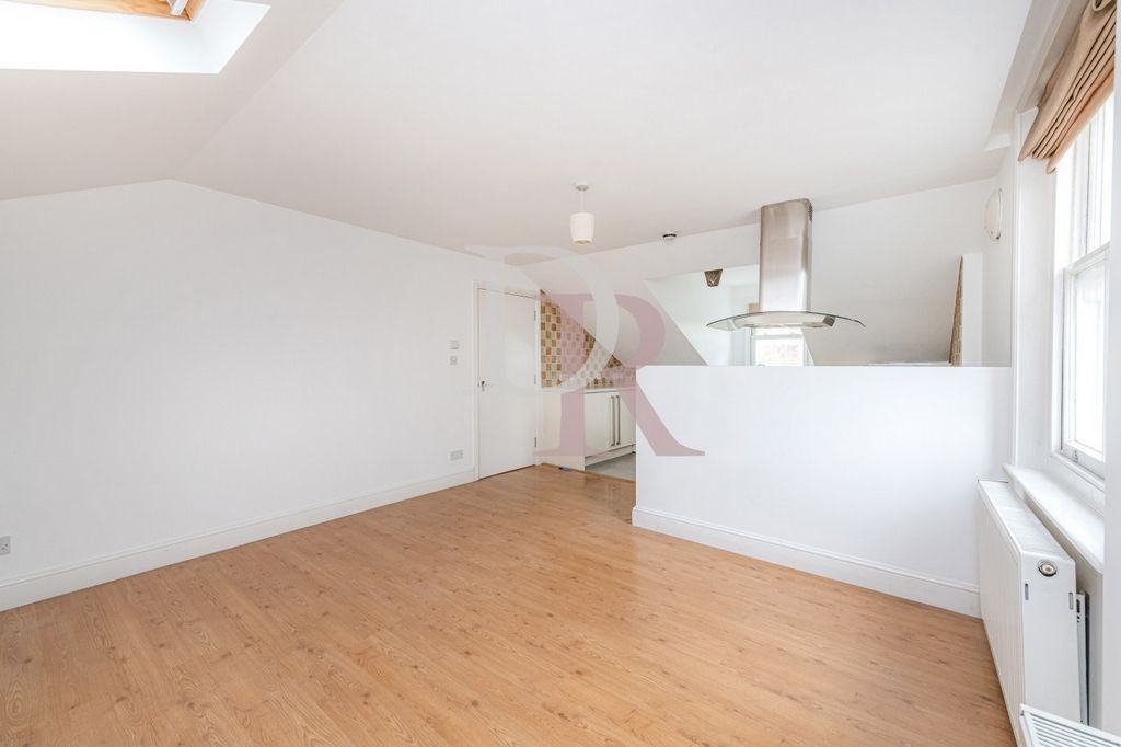 Property photo 3 of 17 Reception Room