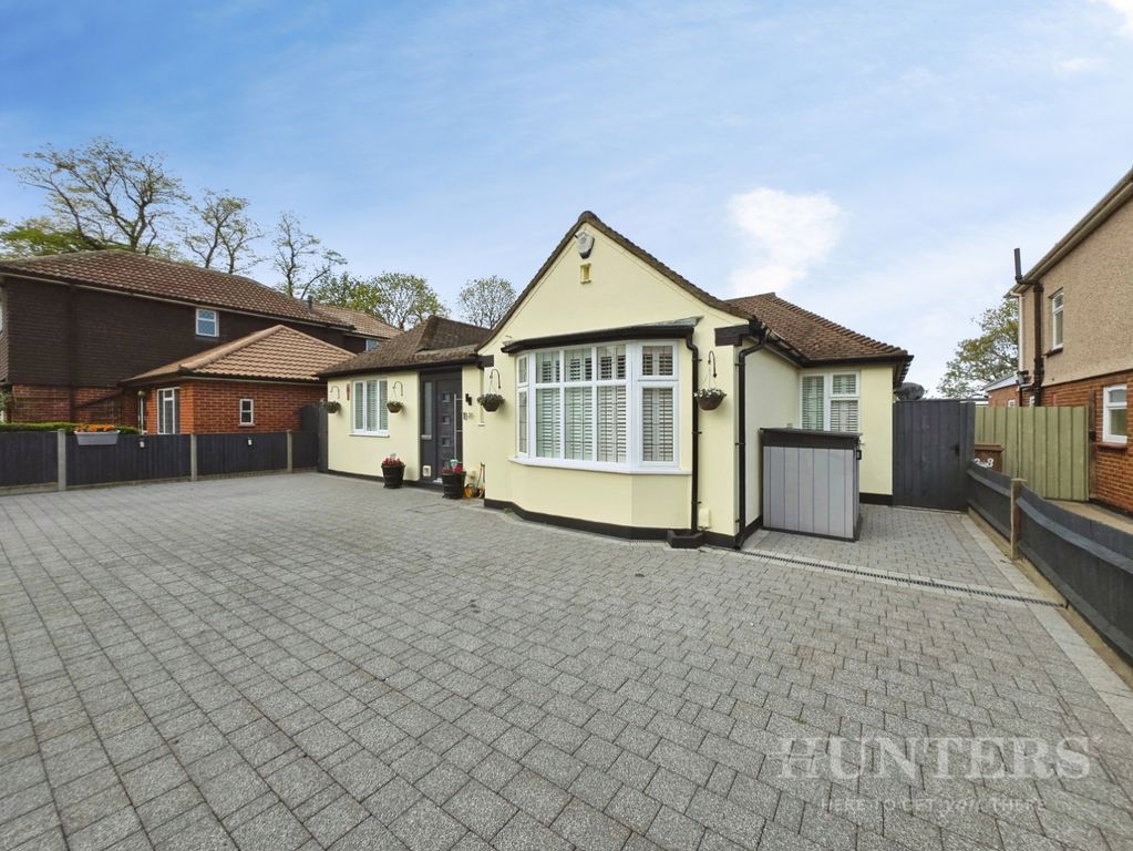 Property photo 1 of 30 Pbox-Img.Jpg