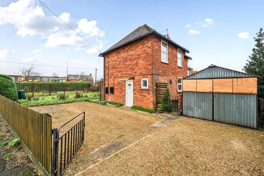 Property photo 1 of 20 Front