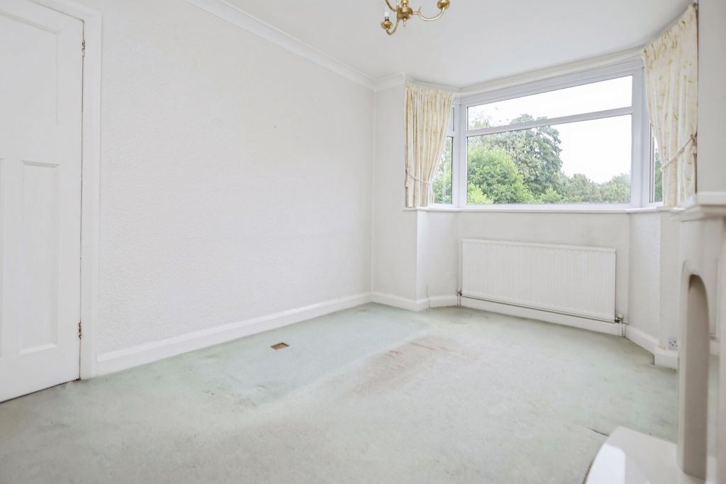 Property photo 3 of 16 Photo