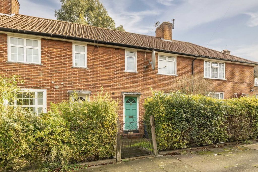 Property photo 1 of 6