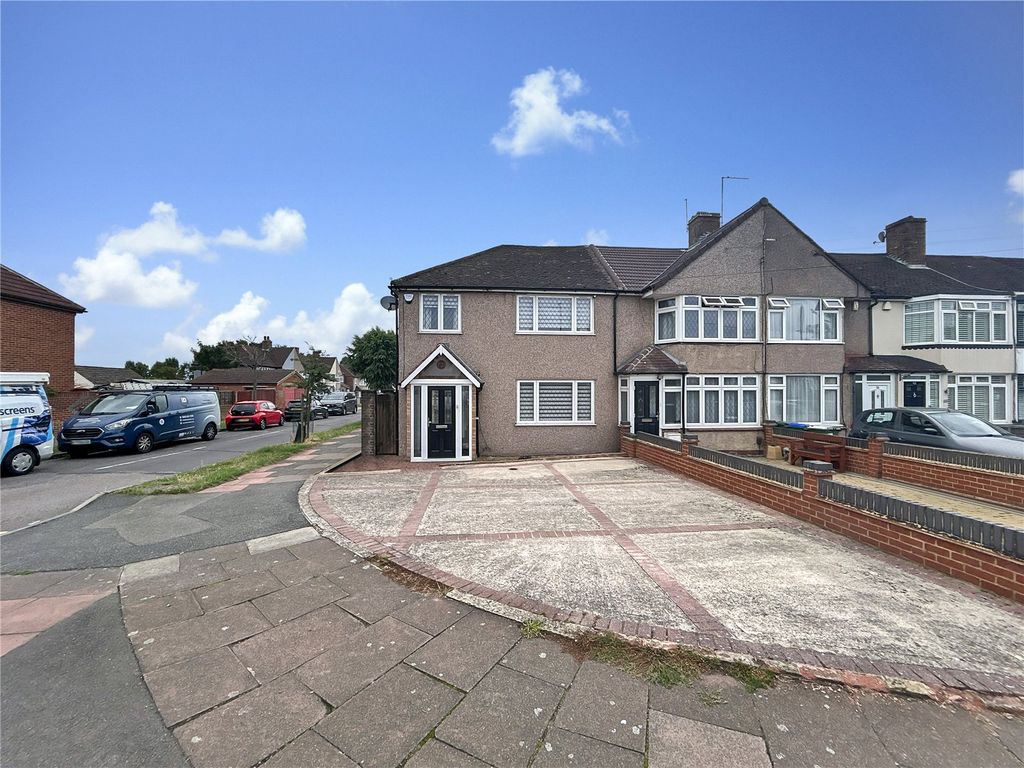 Property photo 3 of 41 Picture No. 43