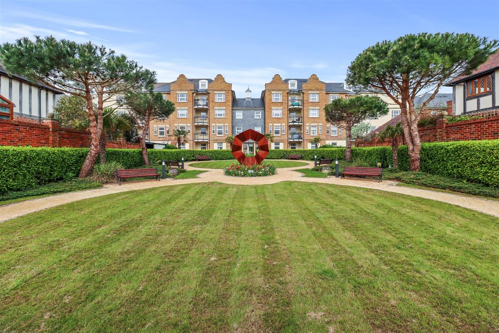 Property photo 1 of 46 Img_0824.Jpg