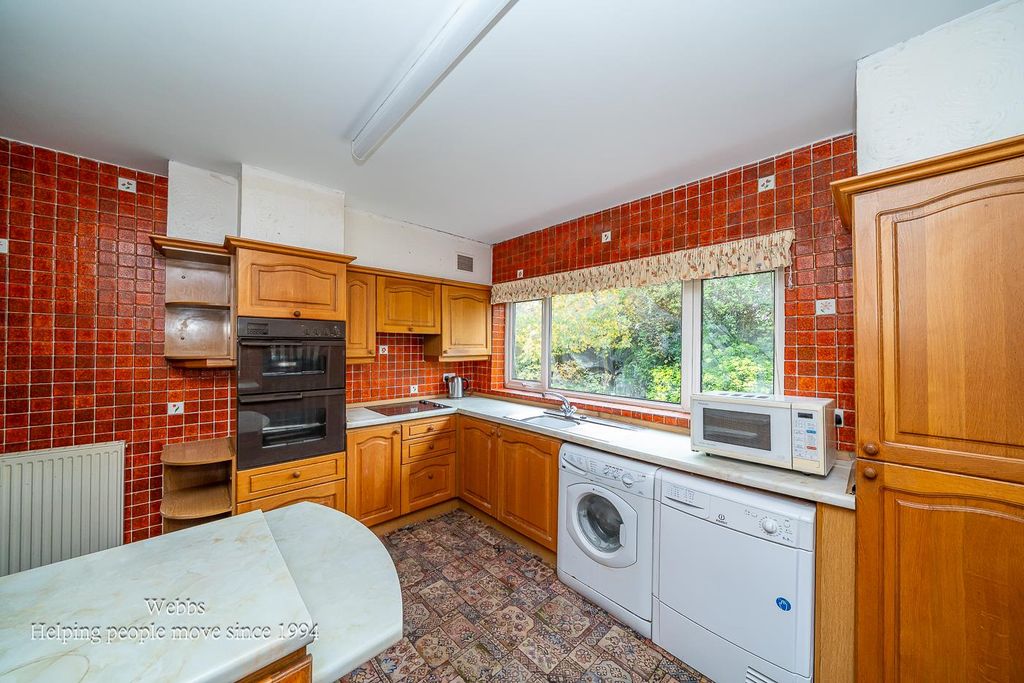 Property photo 3 of 30 Webbs-14.Jpg