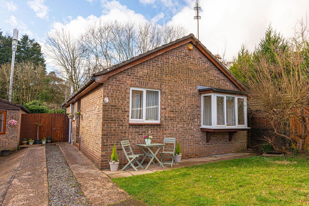 Property photo 1 of 27