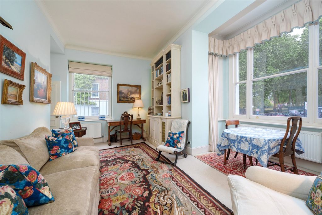 Property photo 1 of 14 Reception