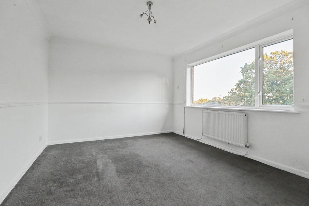 Property photo 2 of 10 32 Hamsterley Drive, Crook, DL15 9Pt