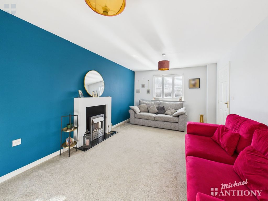 Property photo 2 of 28 Aff3435c494F4Dd8A4c16Cb7d92Ac7cd_80_Cam03852G0-Pr0523-Still029