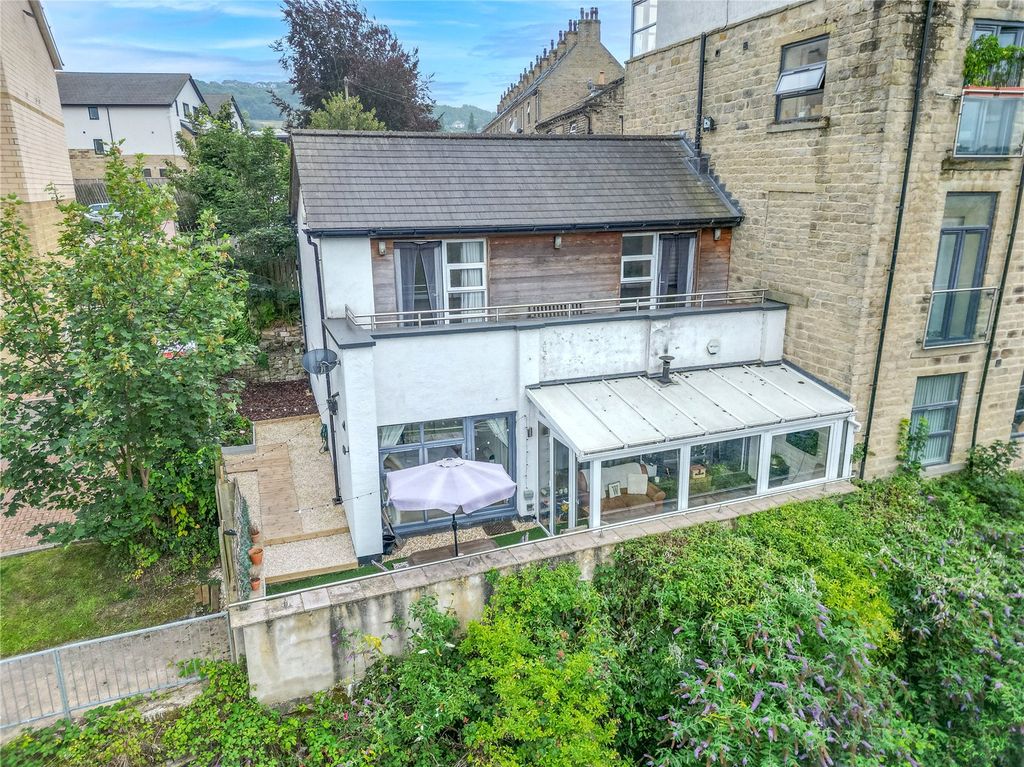 Property photo 1 of 23 Picture No. 44