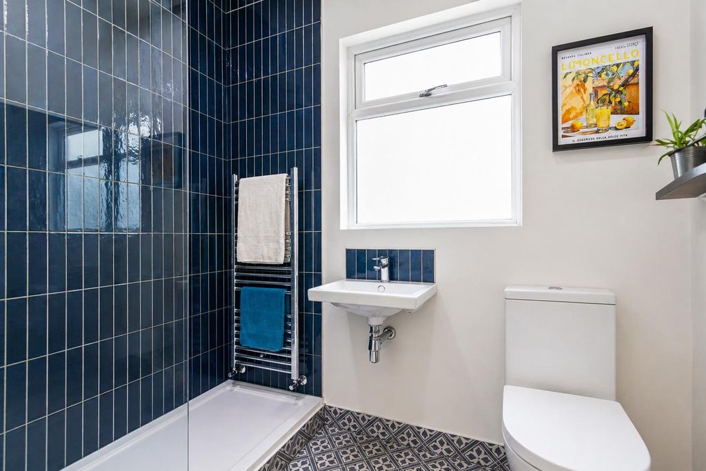 Additional image 9 of 2 bed flat for salePlasturton Avenue, Pontcanna, Cardiff CF11
