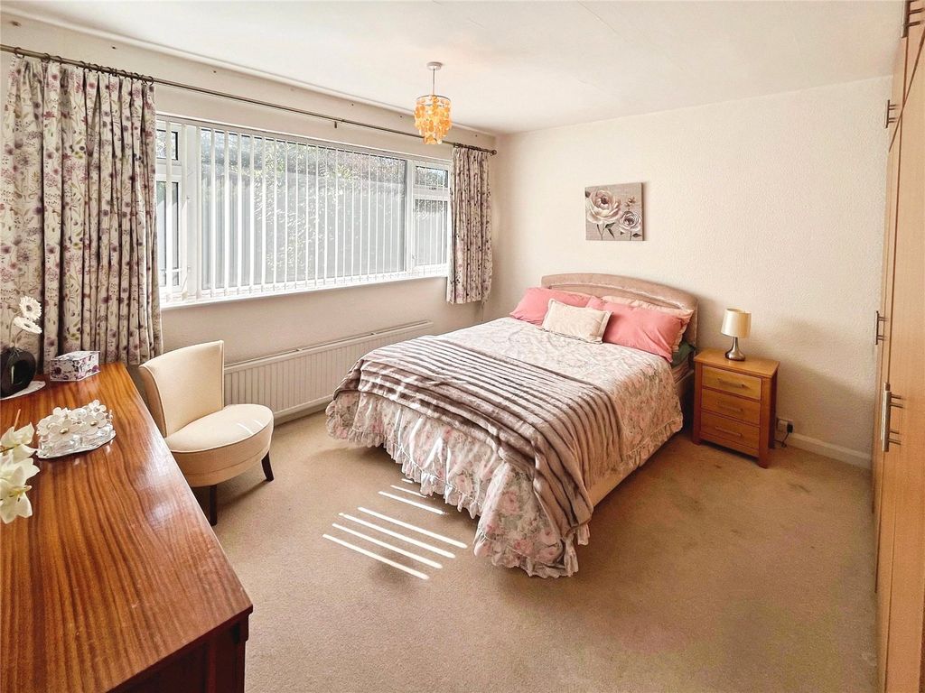 Property photo 2 of 14 Picture No. 26