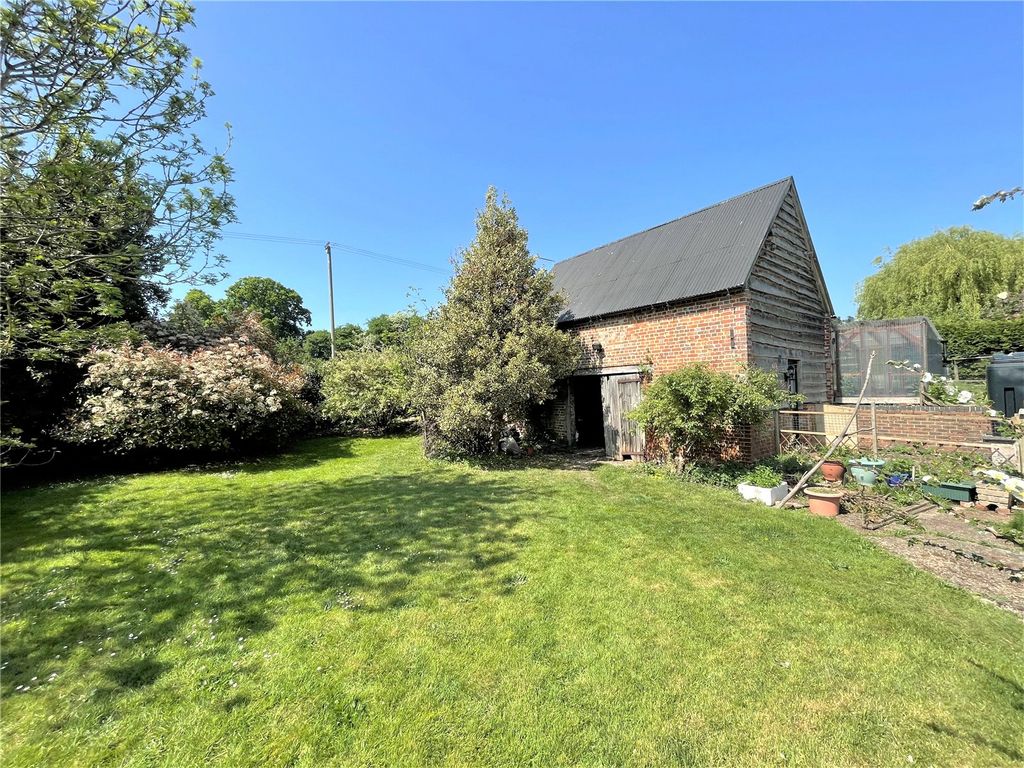 Property photo 2 of 10 Picture No. 13