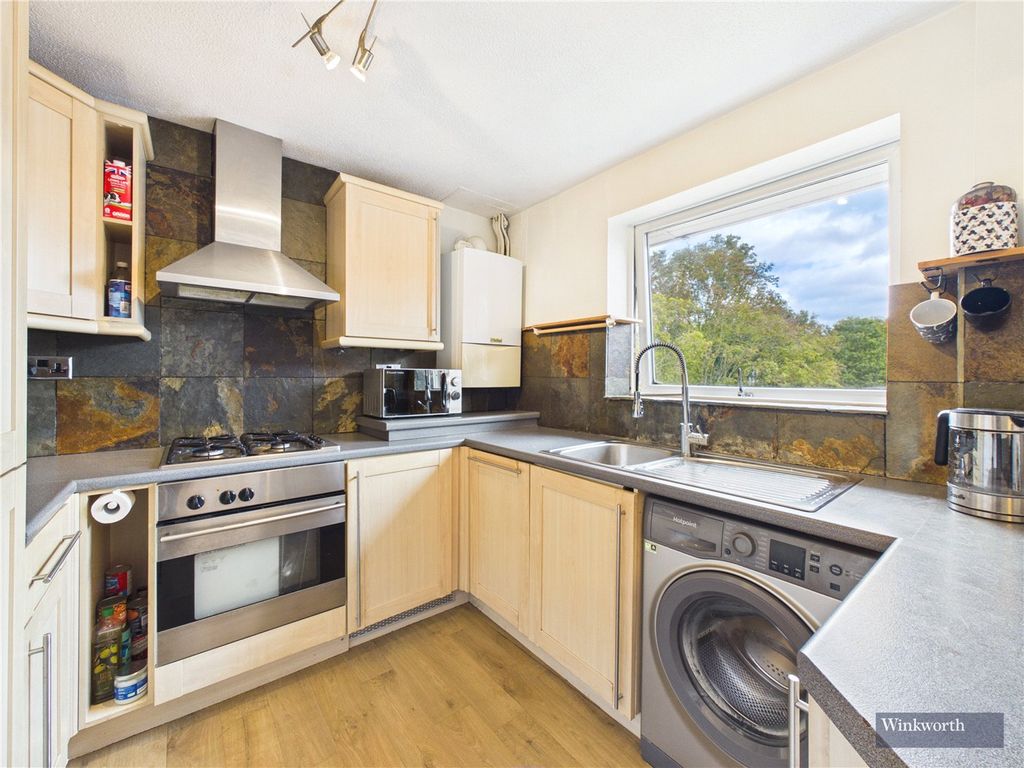 Property photo 3 of 11 Picture No. 06