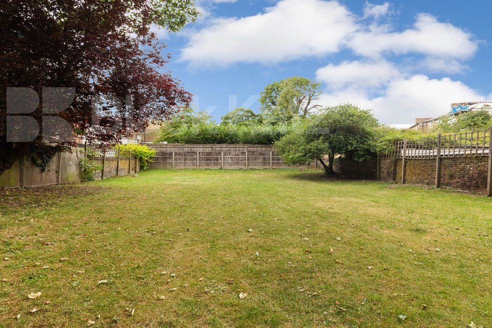 Property photo 2 of 2