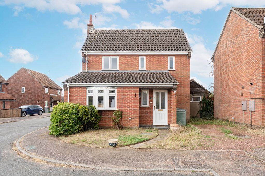 Property photo 1 of 24