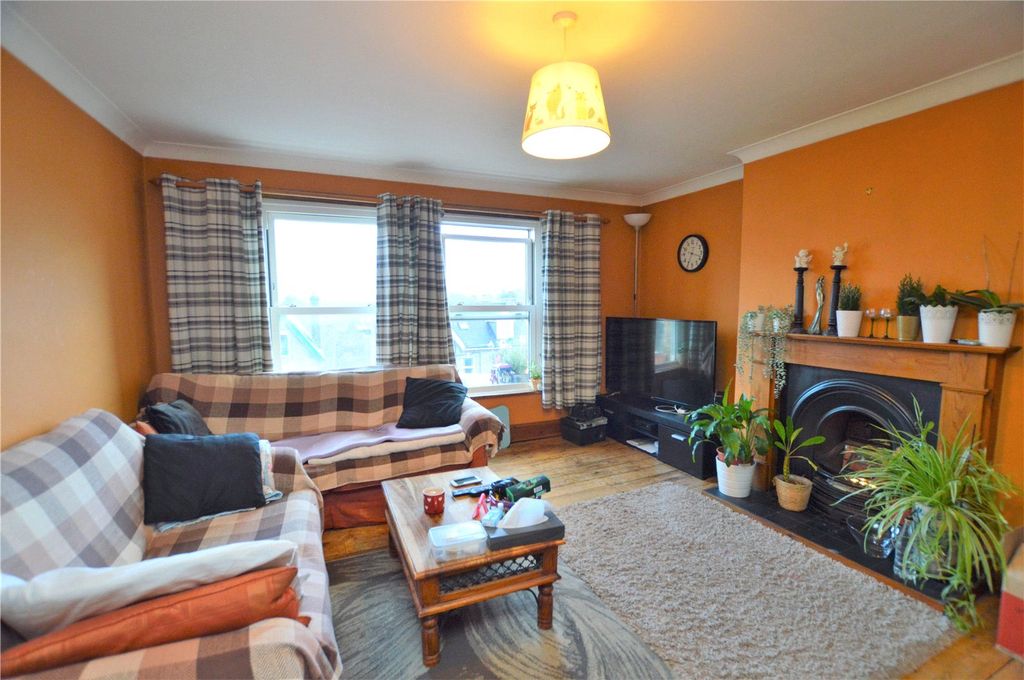 Property photo 2 of 6 Picture No. 02
