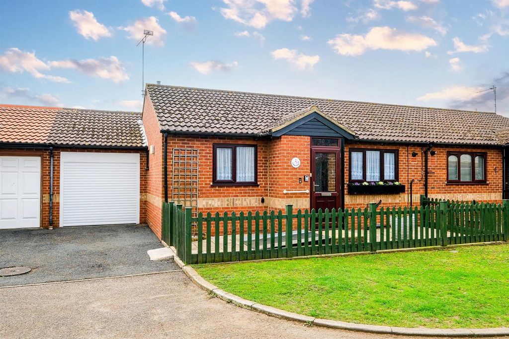 Property photo 1 of 19