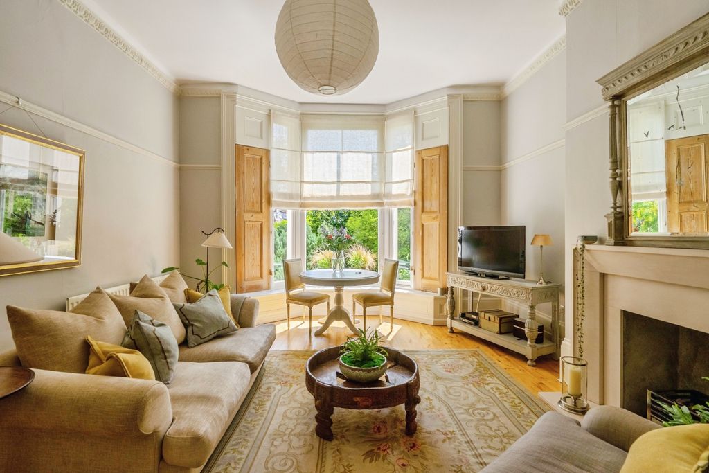 Property photo 1 of 16 2