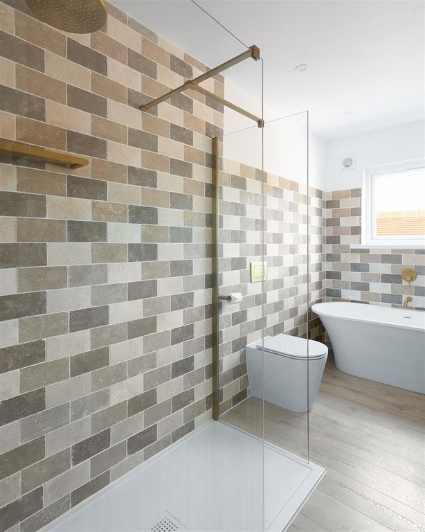 Additional image 24 of 2 bed flat for saleSeaview, Isle Of Wight PO34