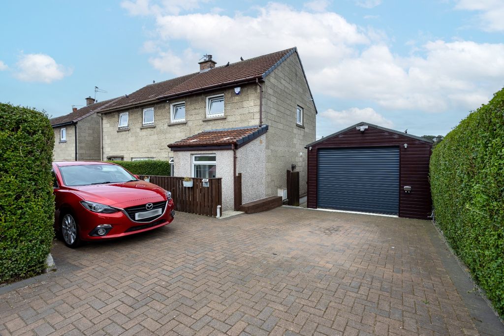 Property photo 1 of 29
