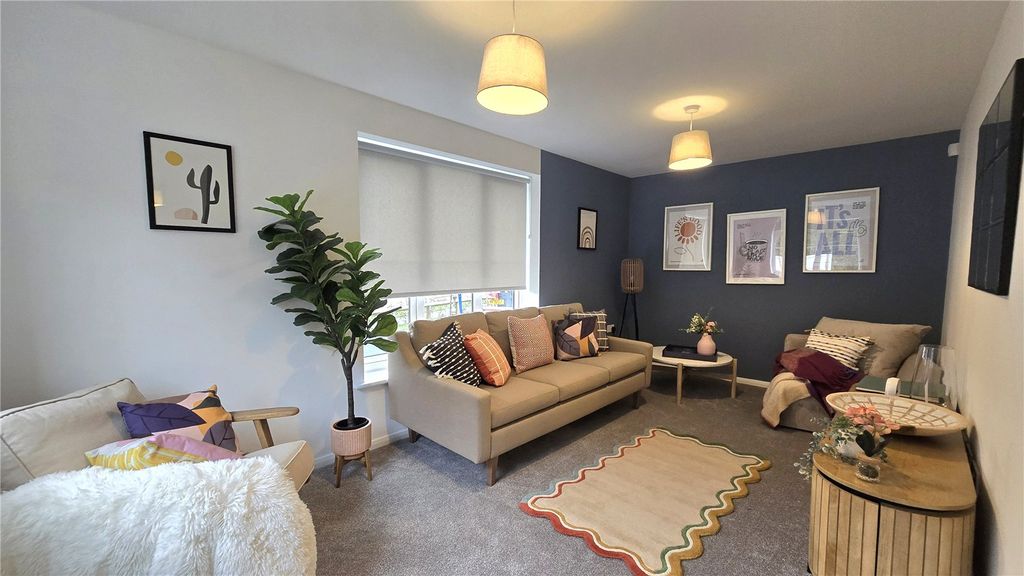 Property photo 2 of 17 Picture No. 03