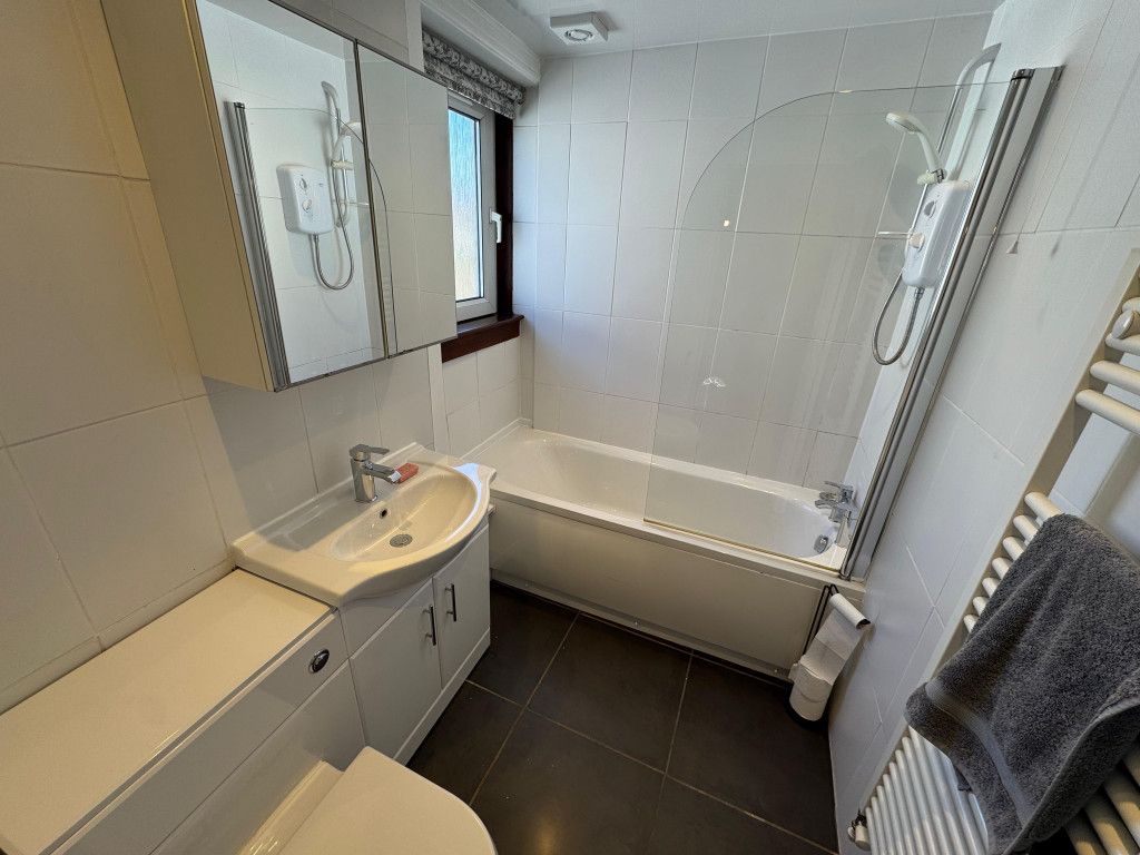 Property photo 3 of 26