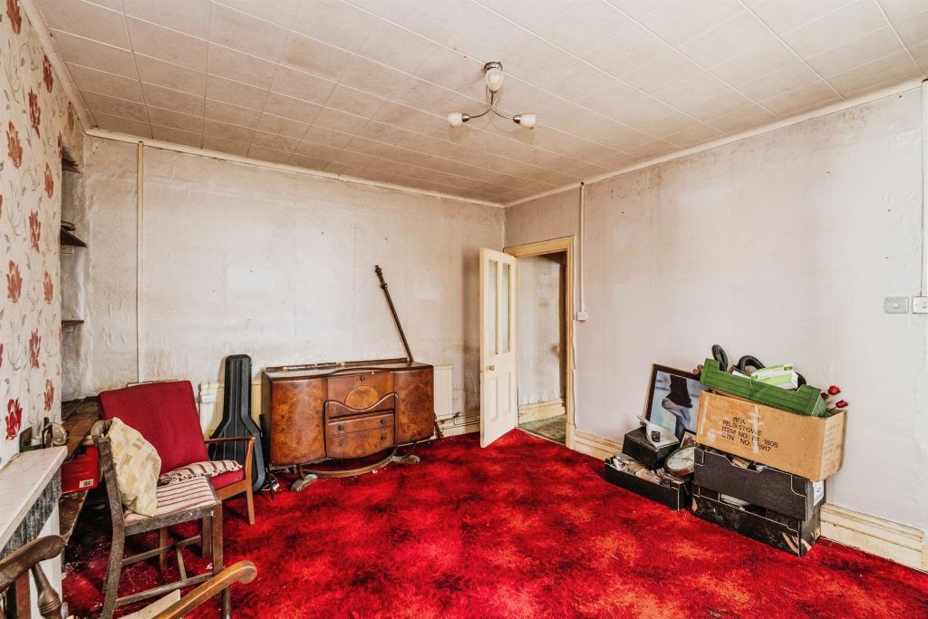 Property photo 3 of 19