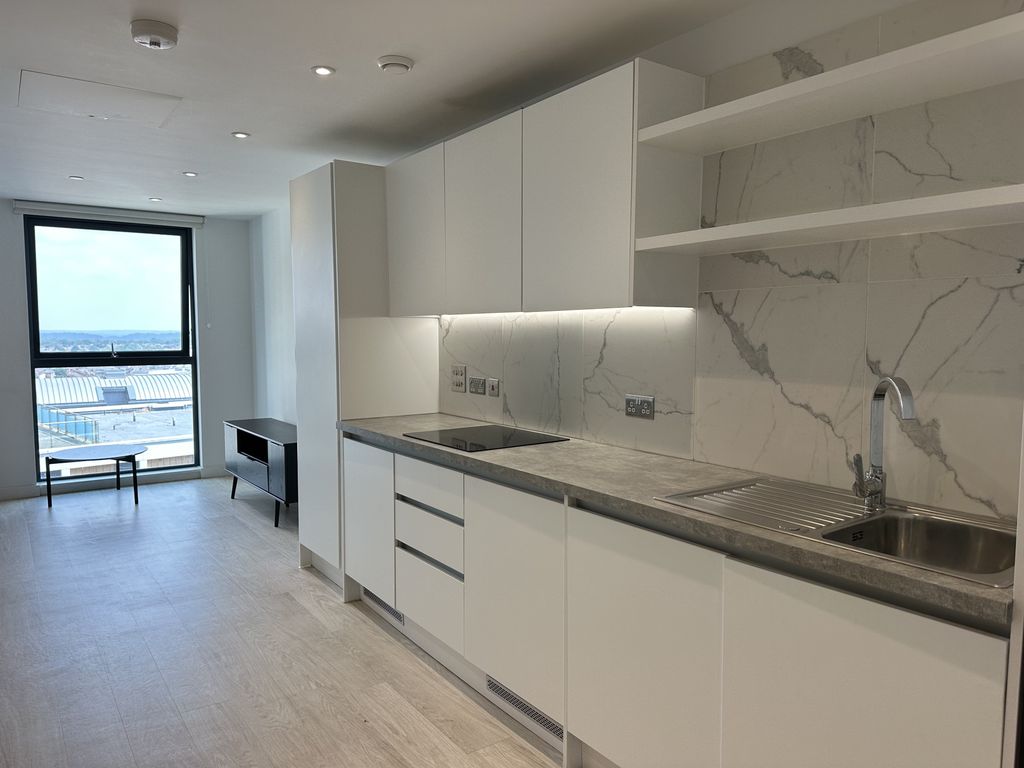 Property photo 1 of 15 Img_6947