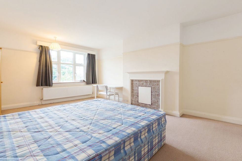 Property photo 3 of 3