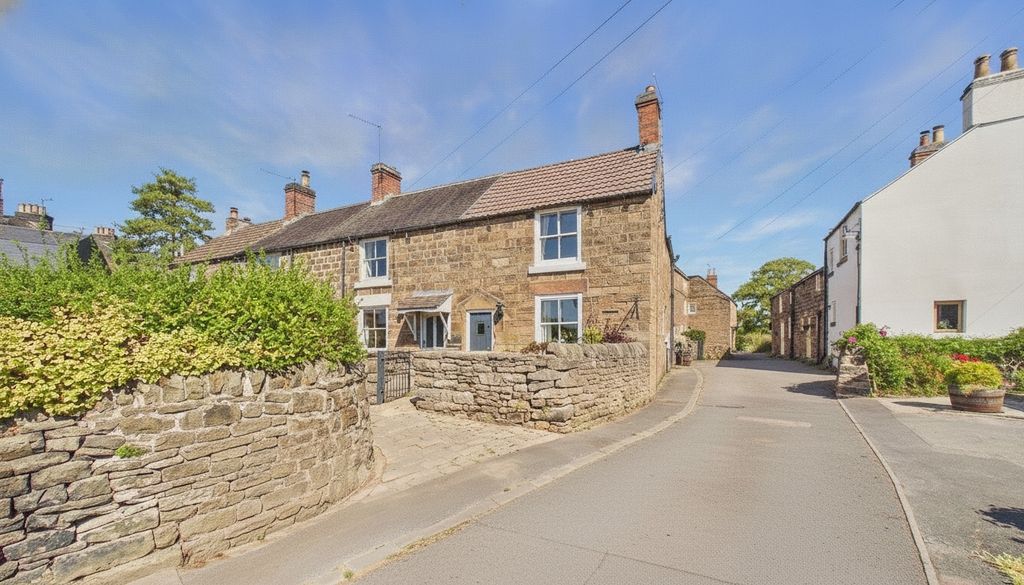 Property photo 1 of 17 1858110