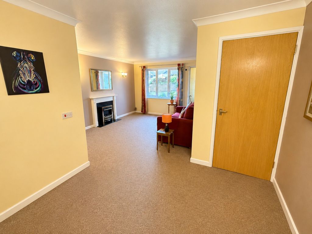 Property photo 3 of 7 5439153
