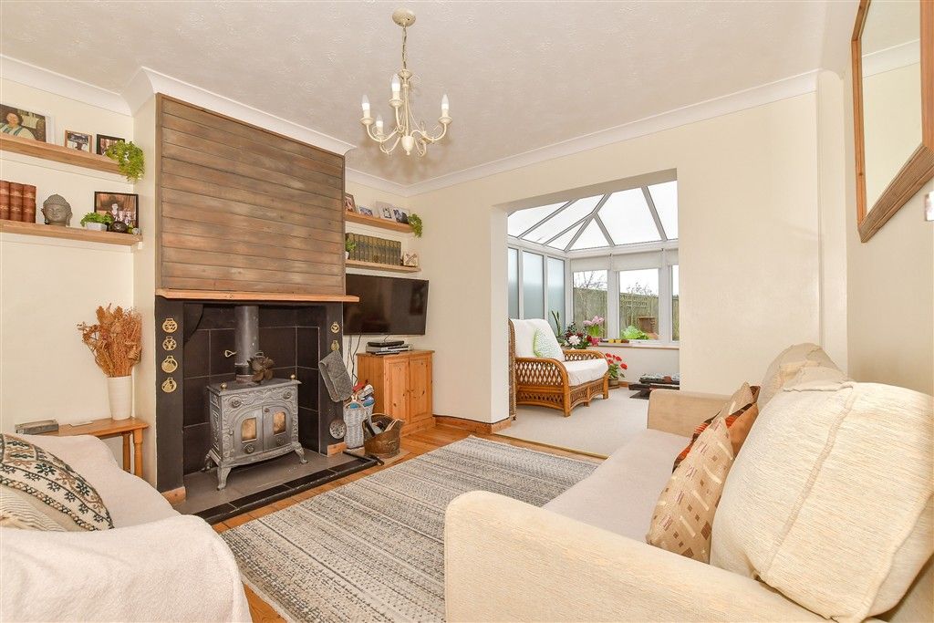 Property photo 2 of 13 Snug