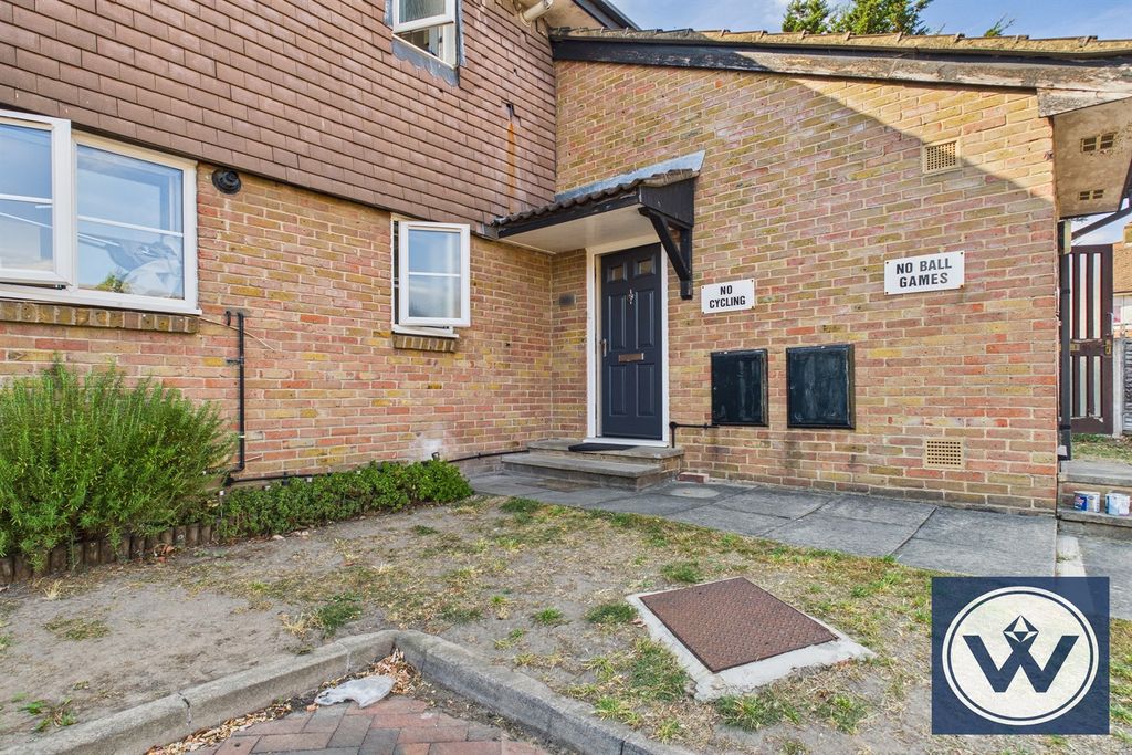 Property photo 1 of 9 (Main)