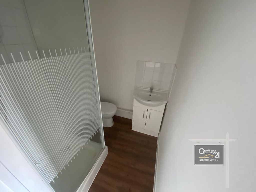 Property photo 3 of 3