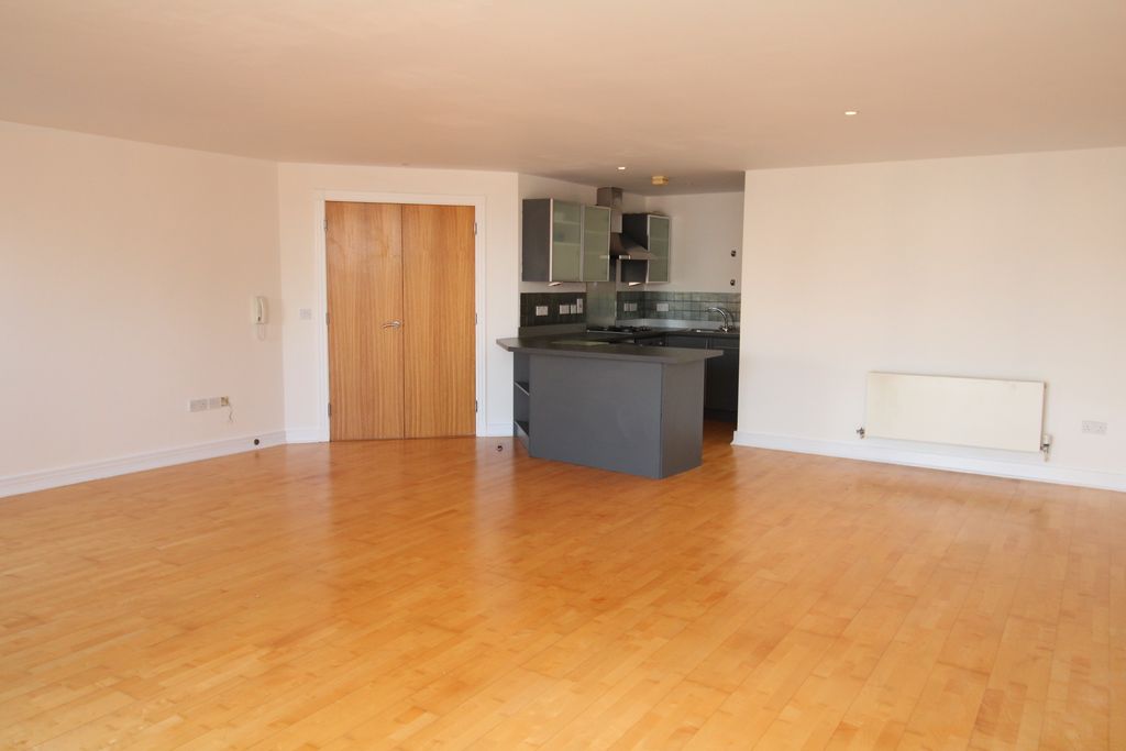 Property photo 2 of 16 Img_6122