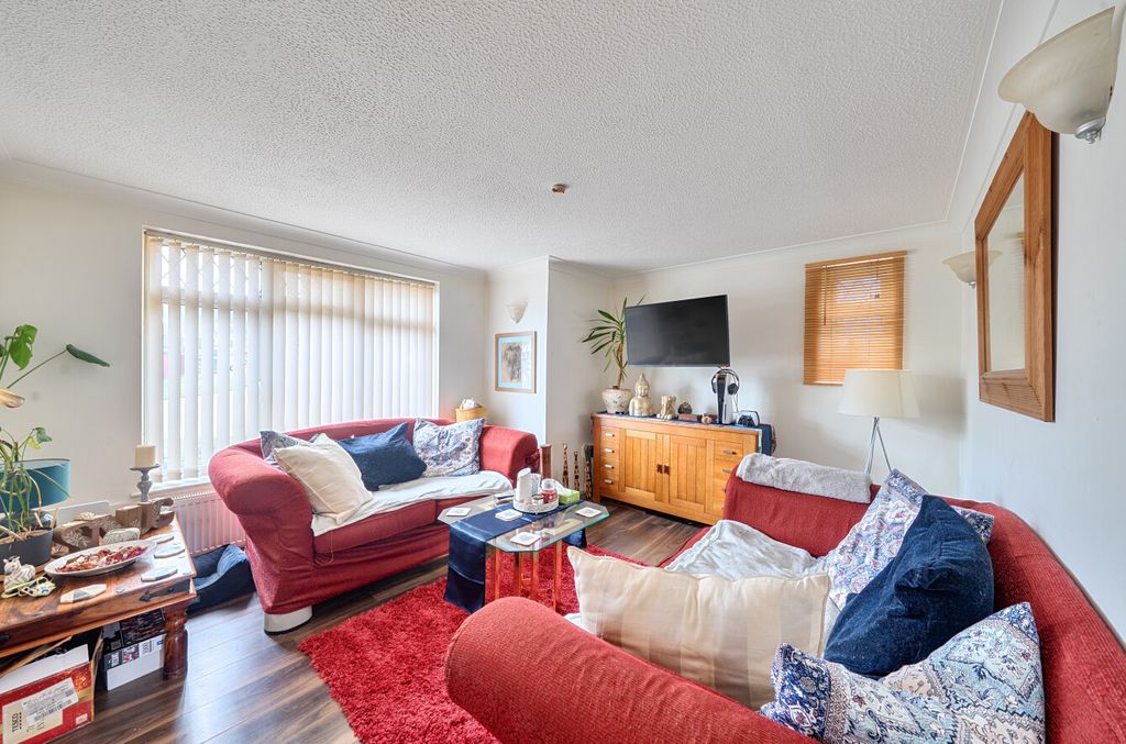 Property photo 2 of 11 1406272-21-6980B2...