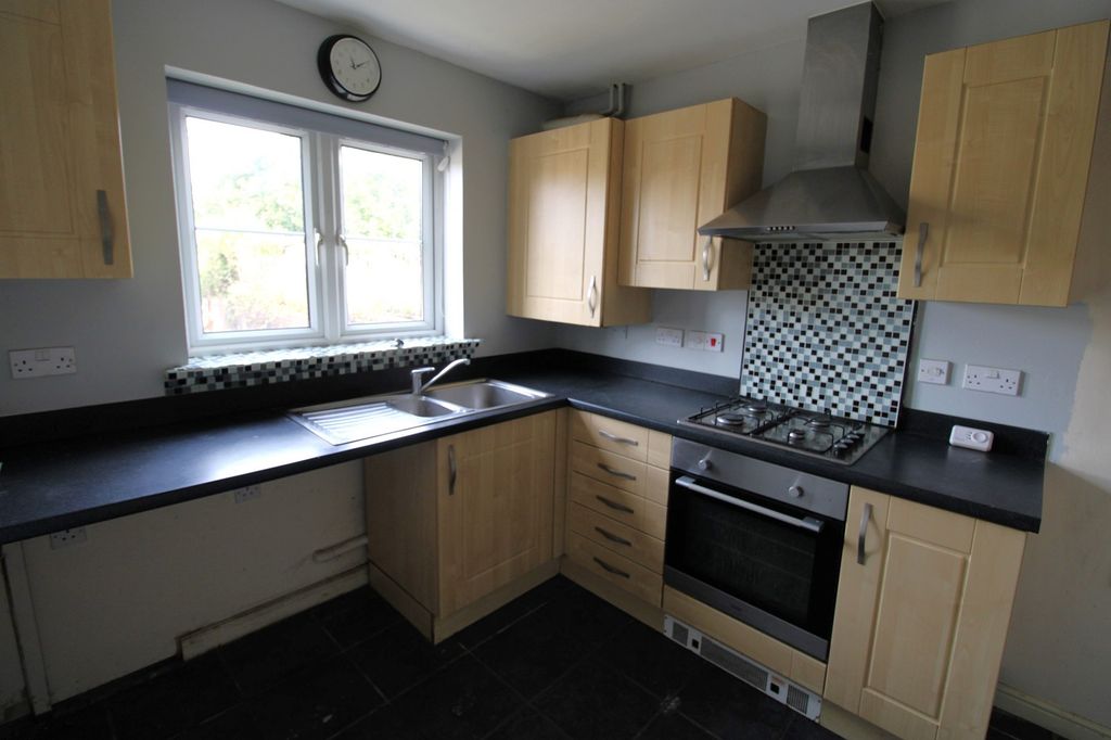 Property photo 2 of 11 Not Specified