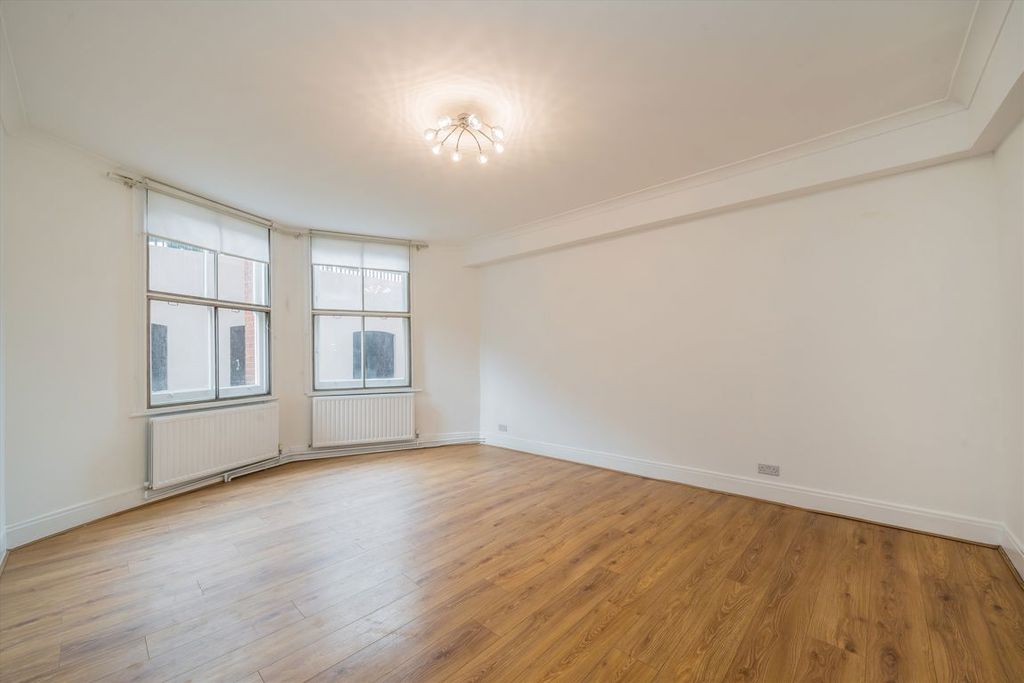 Property photo 2 of 5