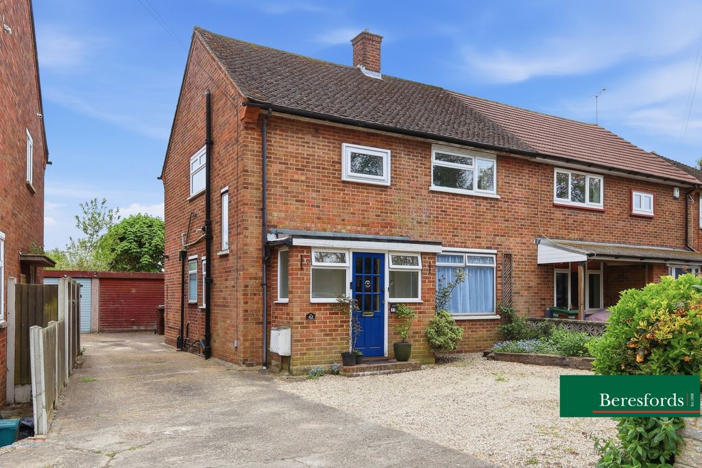 Property photo 1 of 14 Front