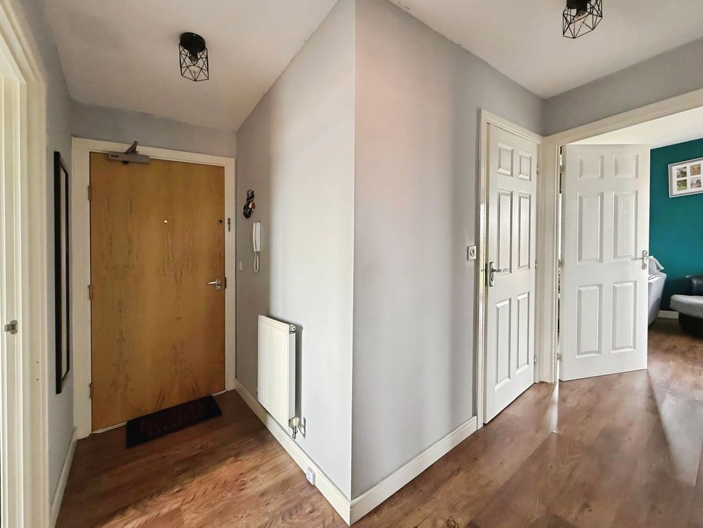 Property photo 2 of 11 Photo 7