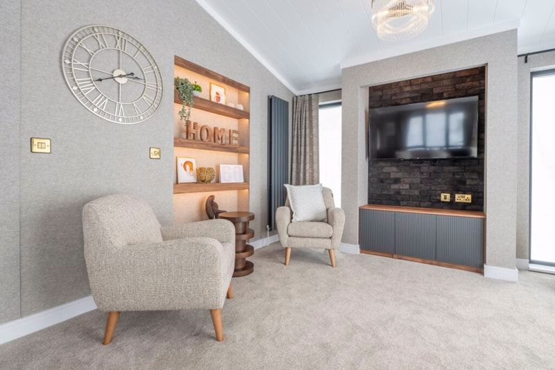 Property photo 3 of 16 Photo 3