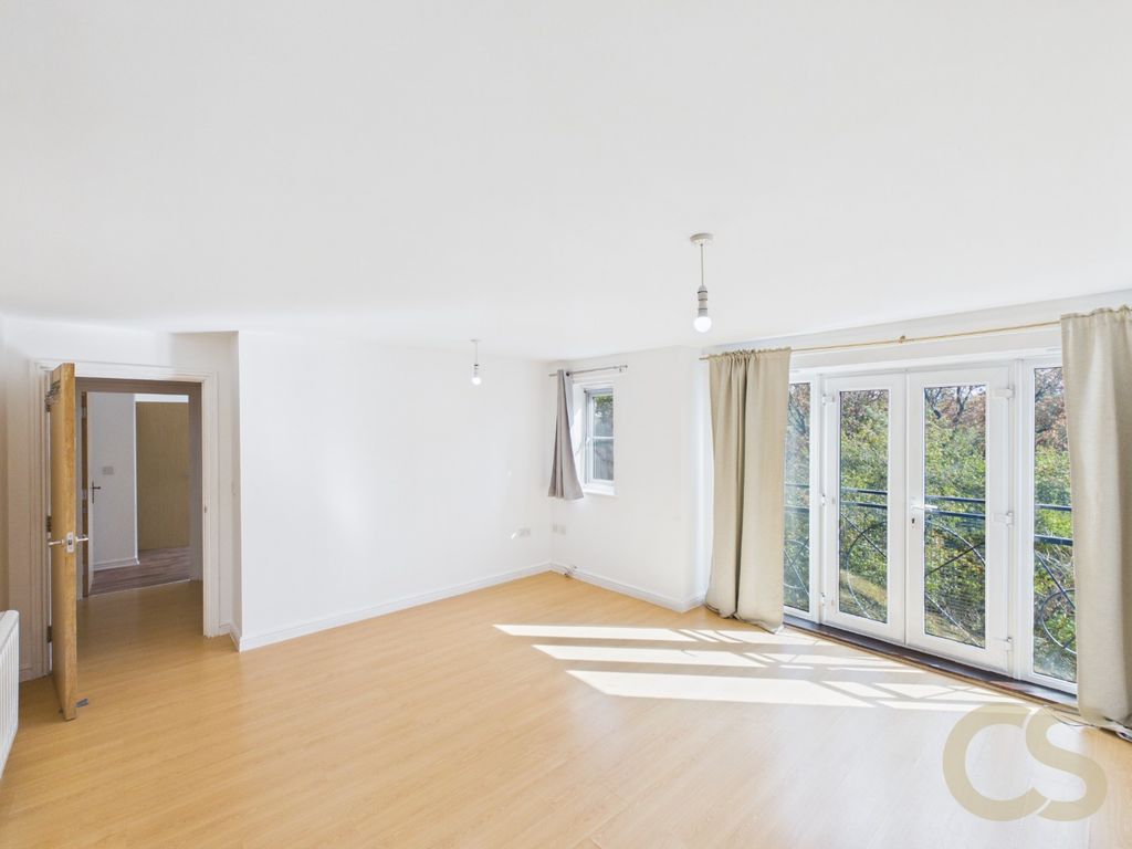 Property photo 2 of 7 5539023