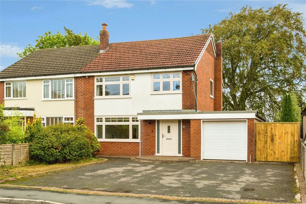 Property photo 1 of 29 Picture No. 09