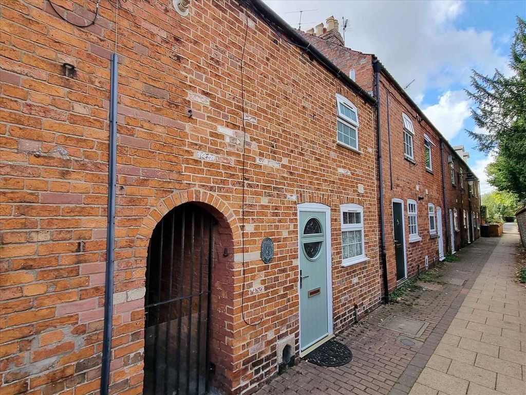 Property photo 1 of 9 Main Picture