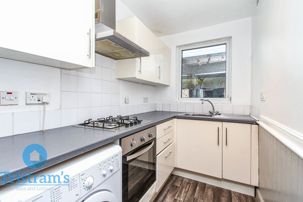Property photo 3 of 21 Img_0221