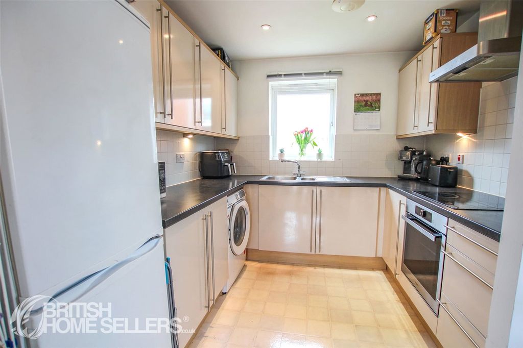 Property photo 2 of 12 Picture No. 07