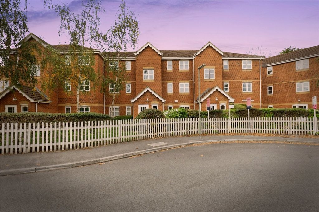 Property photo 3 of 6 Picture No. 25