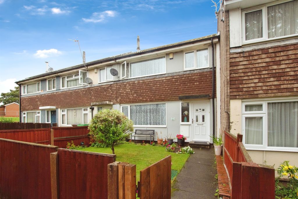 Property photo 1 of 16