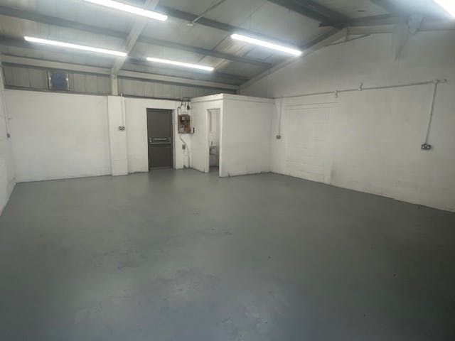 Property photo 2 of 3 Interior  Front To Rear.Jpg